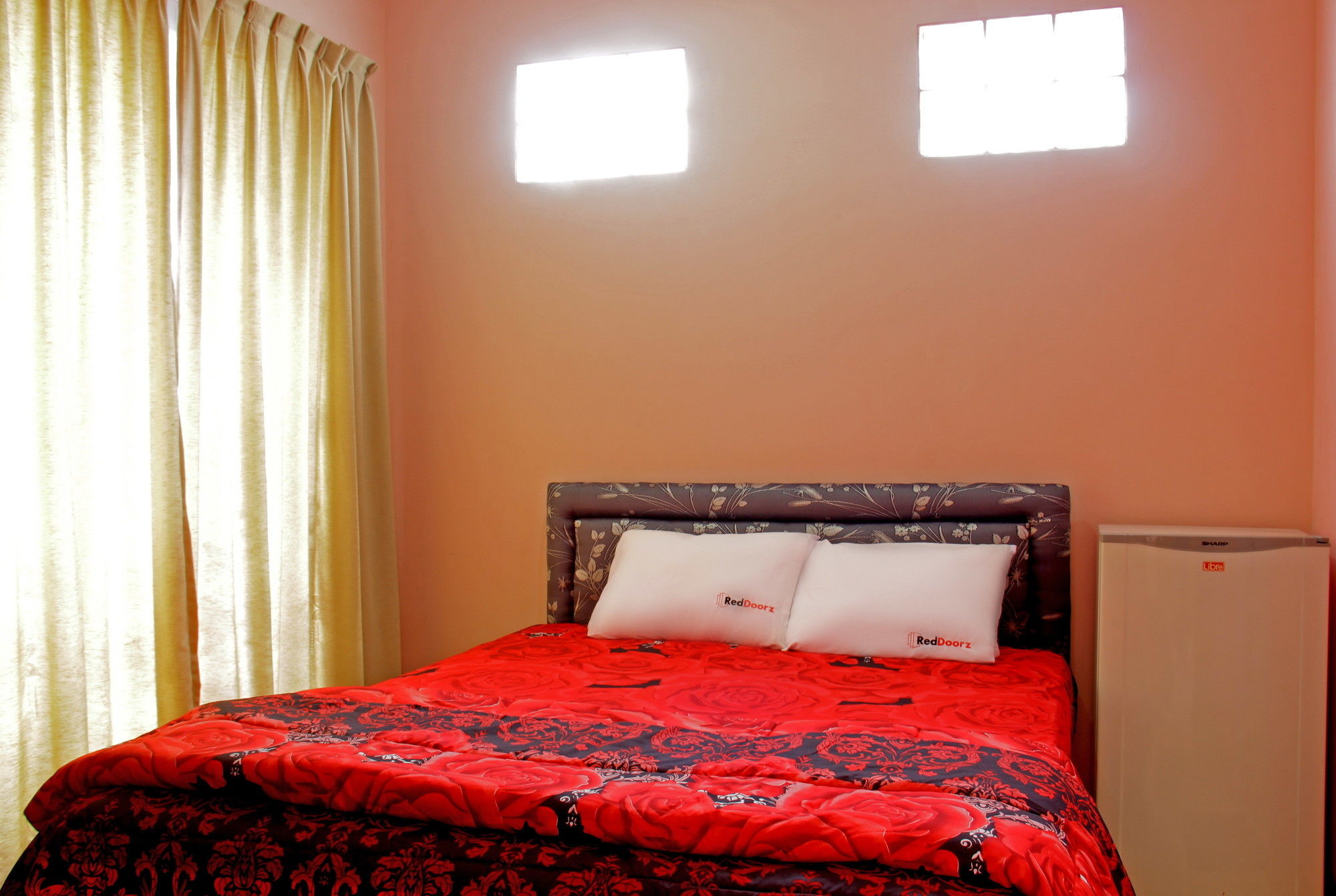 Reddoorz Near Hyperpoint Pasteur Bandung Exterior foto