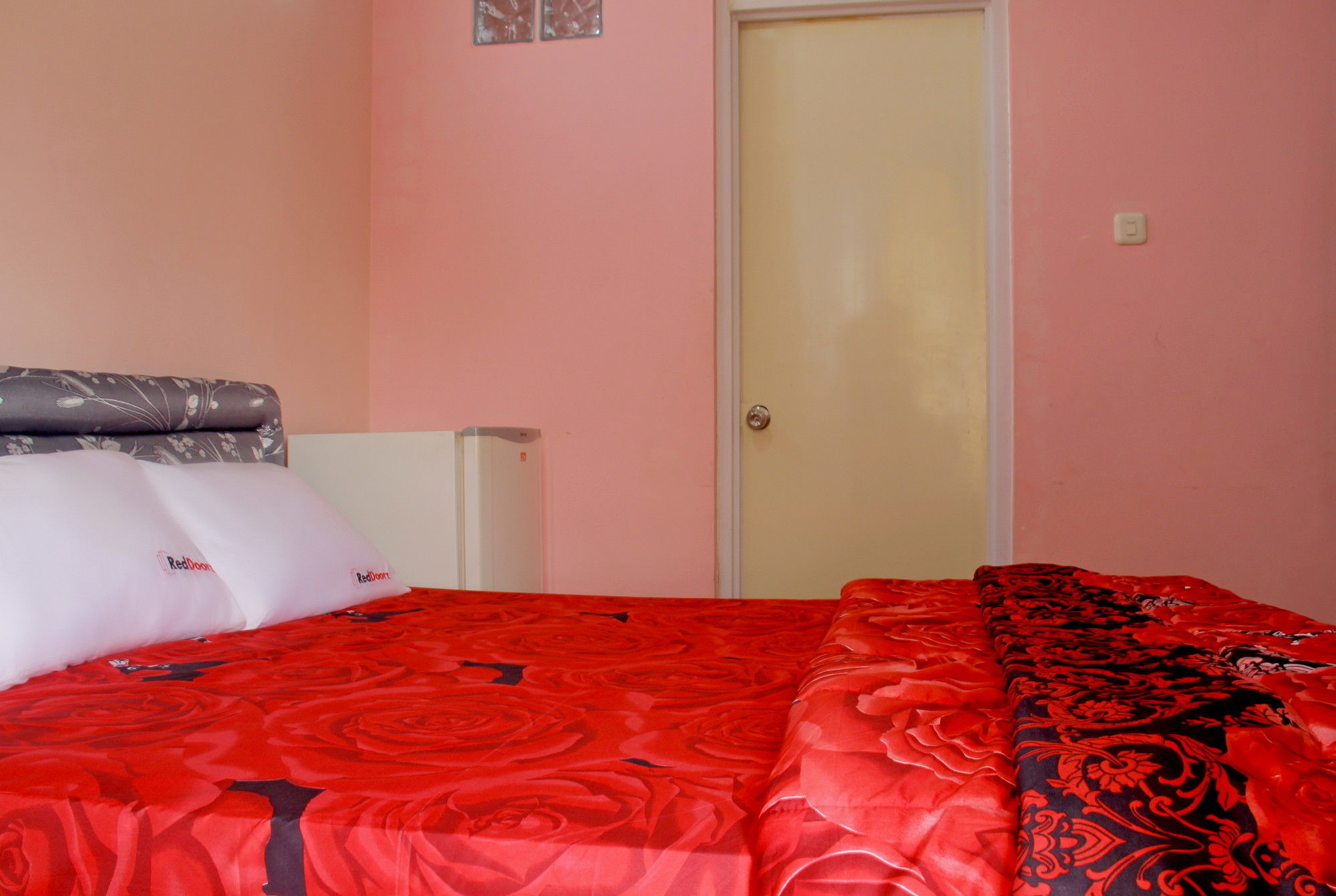 Reddoorz Near Hyperpoint Pasteur Bandung Exterior foto