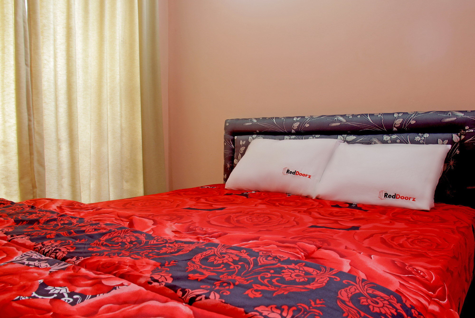 Reddoorz Near Hyperpoint Pasteur Bandung Exterior foto
